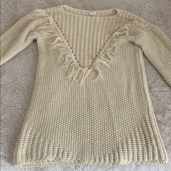Long Sweater with Fringe NWOT - Picture 4 of 6